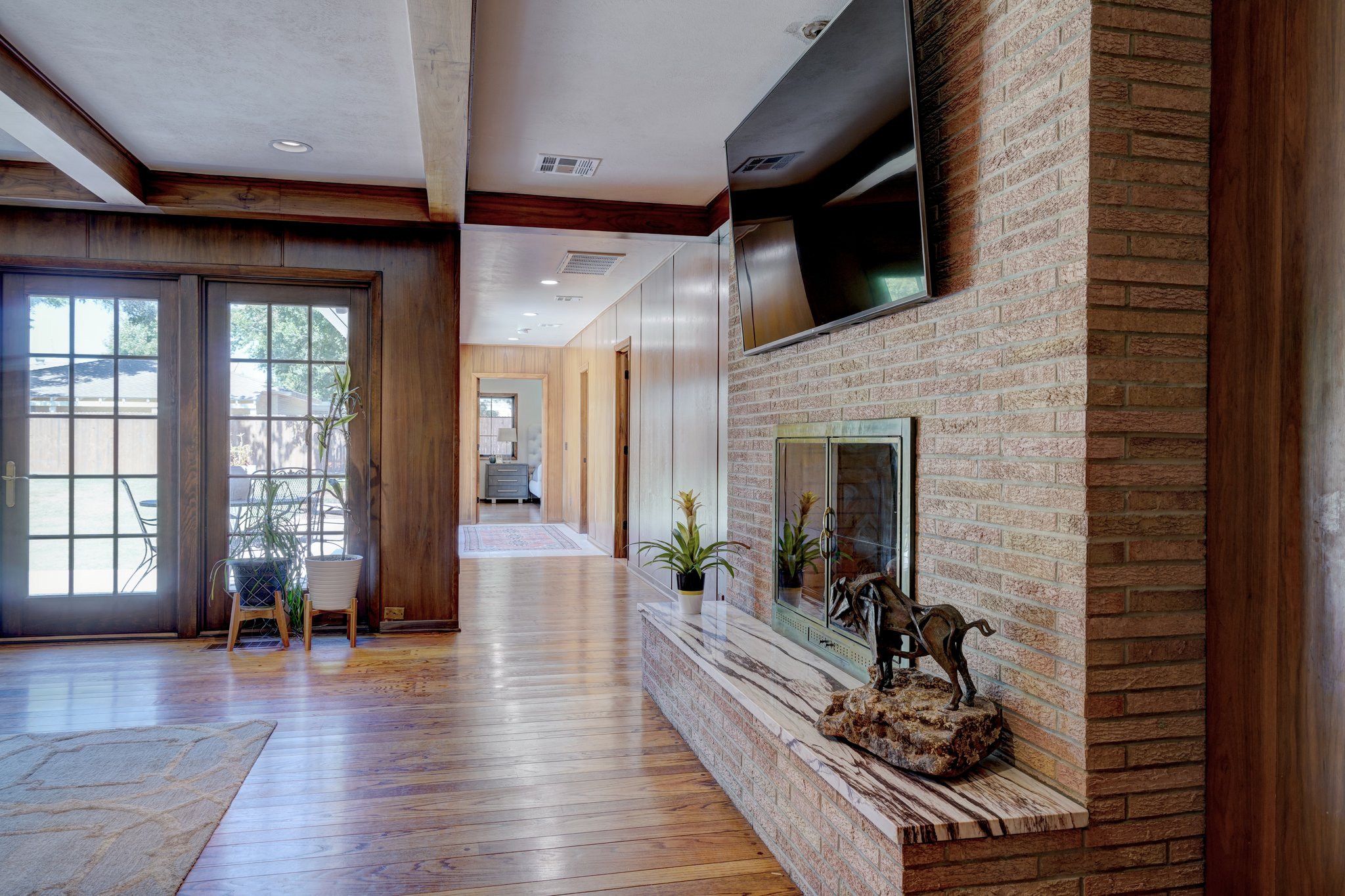 Mid-Century Modern Ranch Addition - Gallery image 7