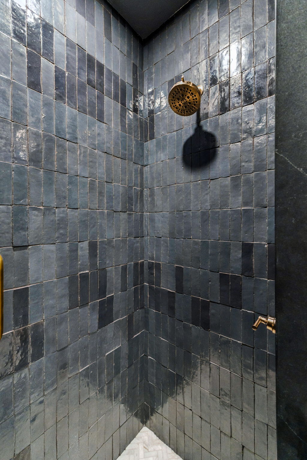 Six Yards Shy House Remodel - Gallery image 20