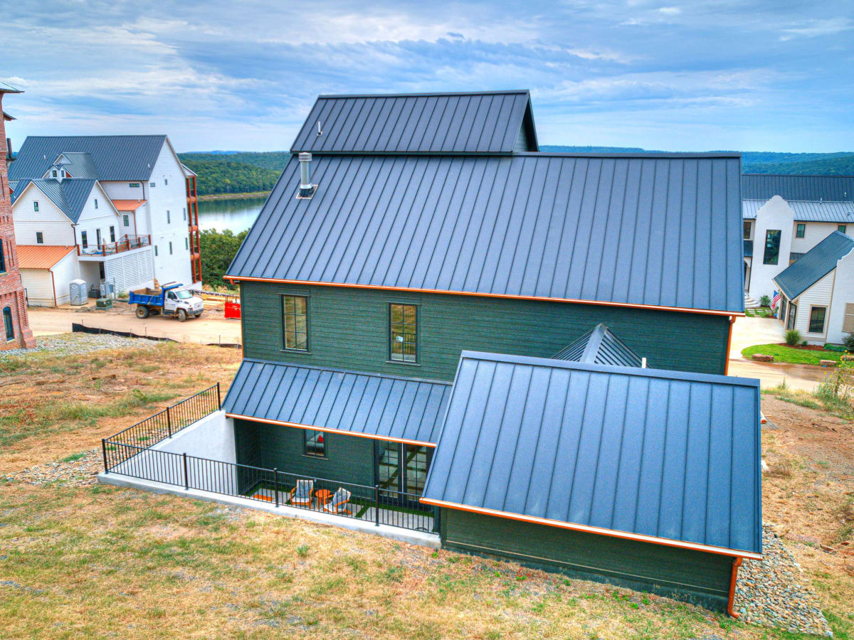 Side exterior view of 117 Lower Greenway