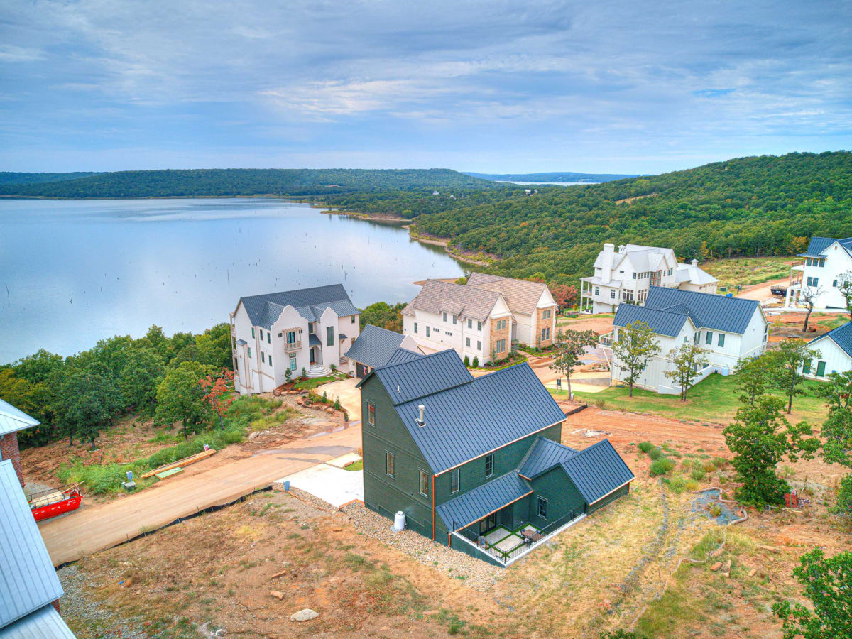 Lake view from exterior at 117 Lower Greenway