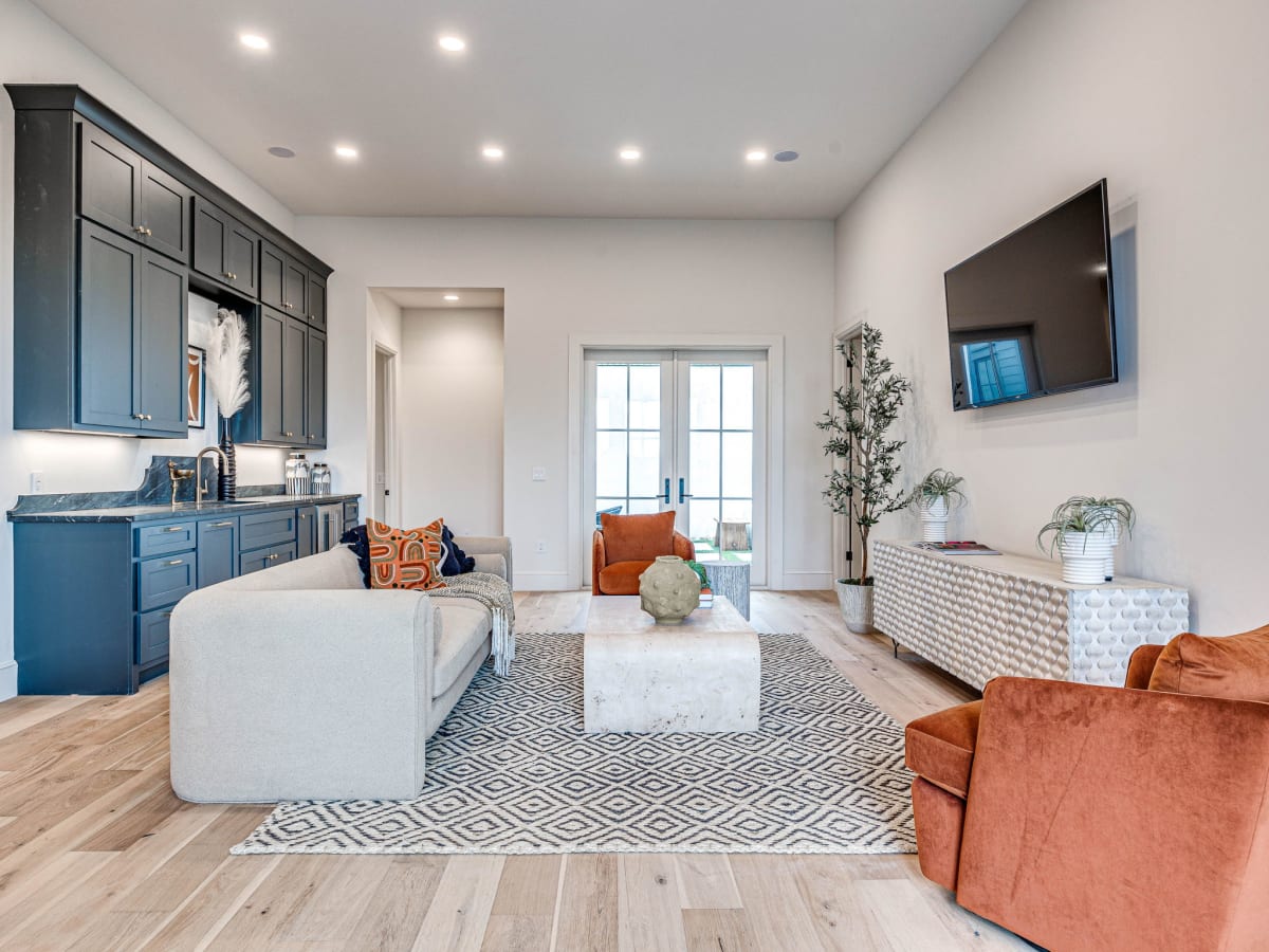 Living room interior at 117 Lower Greenway