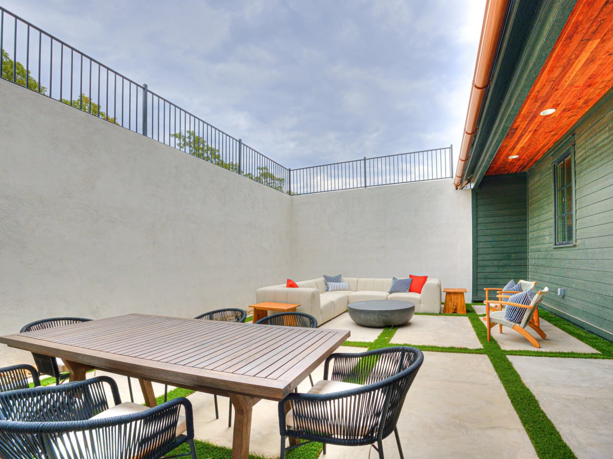 Patio area at 117 Lower Greenway