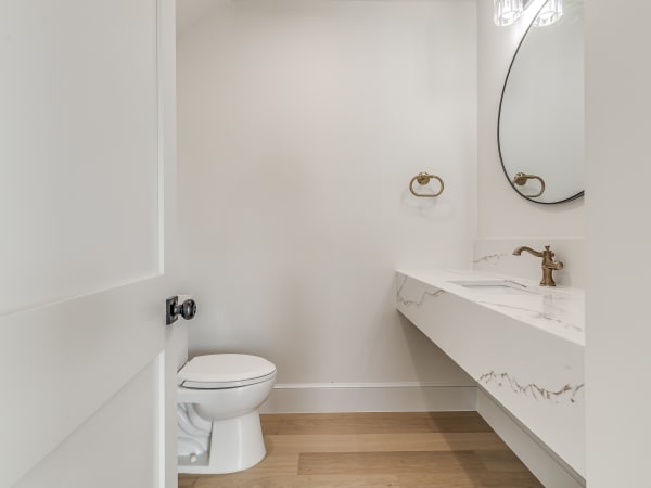 Guest room at 53 Water Street