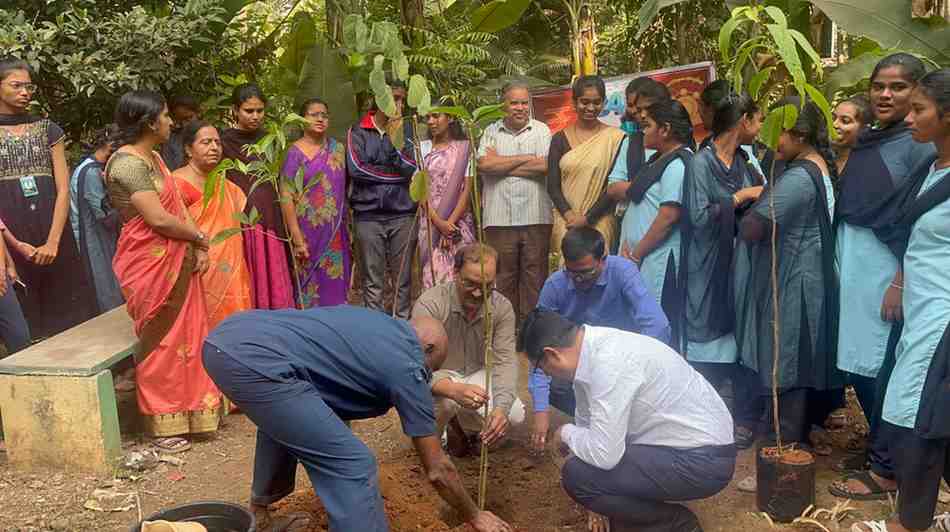 Plantation Program at Alwardas Degree College