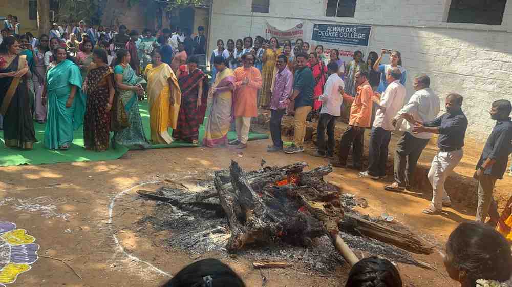  Traditional Sankranthi celebrations with festive rituals and cultural participation by faculty and students