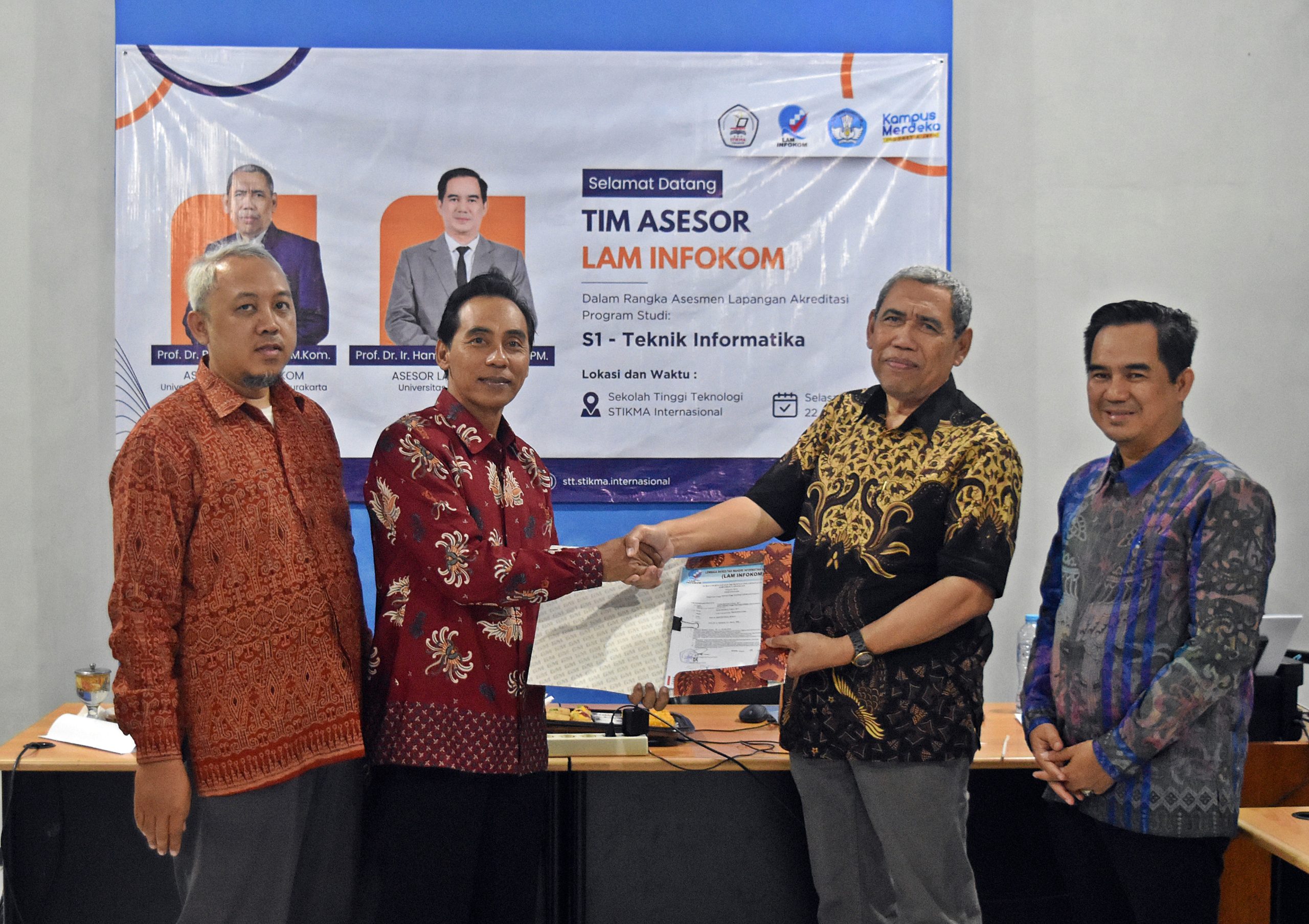 ASESMEN LAPANGAN AKREDITASI PROGRAM STUDI S1 TEKNIK INFORMATIKA STT STIKMA INTERNASIONAL