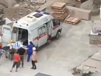 А дни летят, как жители Вологодской области с высоты…Еще один бедняга улетел вниз, но выжил