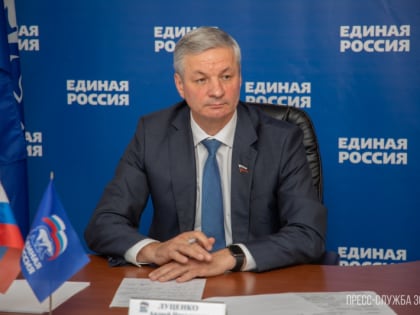 Памятник Николаю Рубцову открыли в Тотемском округе