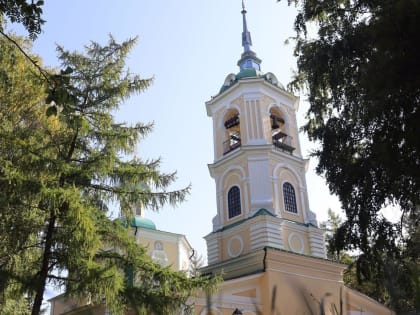 В церкви Иоанна Предтечи в Рощенье в центре Вологды начали укреплять росписи XVIII века