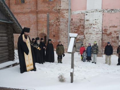 В Спасо-Каменном монастыре почтили память Александра Николаевича Плигина