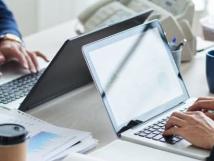 Названы самые высокооплачиваемые офисные вакансии за апрель 2024 года