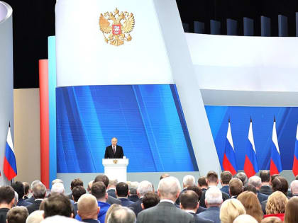 Путин предложил разрешить пересдачу ЕГЭ по&nbsp;одному предмету