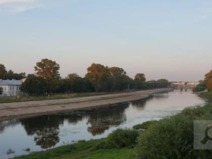 Погода приготовила жителям Вологодчины очередной мерзкий сюрприз: выходные будут мокренькими и грозовыми