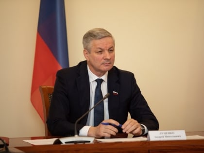 Череповчанка пожаловалась председателю Заксобрания Андрею Луценко на&nbsp;ямы на&nbsp;улице Пушкинской