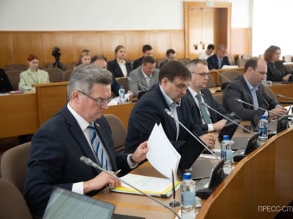 Поправки о Губернаторской стипендии молодым спортсменам приняли сегодня областные депутаты