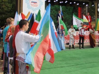 На Вологодчине открылся IV Всероссийский детский фестиваль «Наследники традиций»