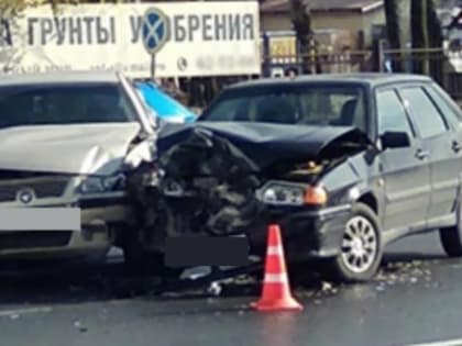 ДТП в Череповце: пострадали две женщины
