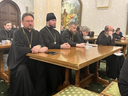 Руководители профильных отделов представили Вологодскую епархию на встрече с председателем Синодального отдела по взаимоотношениям Церкви с обществом и СМИ В.Р. Легойдой