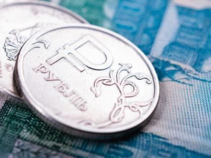 Голикова отчиталась, что среднемесячная зарплата в России составляет 70,3 тысячи рублей