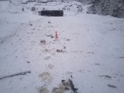 На трассе под Великим Устюгом перевернулся грузовик