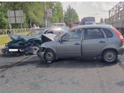 В Вологде произошло тройное ДТП с пострадавшими