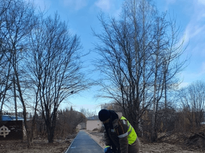 В Вологде обновили тротуар на улице Псковской