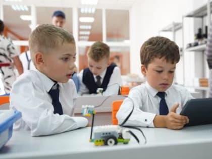 Реализация федеральных и региональных проектов в сфере образования будет продолжена на Вологодчине в 2024 году