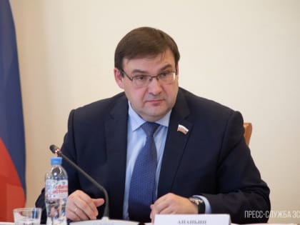 Депутаты Северо-Запада предложили усилить контроль за продажей вейпов детям