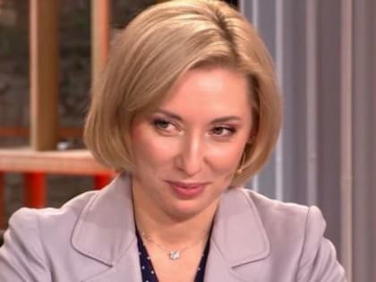 Ректор Череповецкого госуниверситета возглавила судейскую коллегию популярной передачи "Умницы и умники"