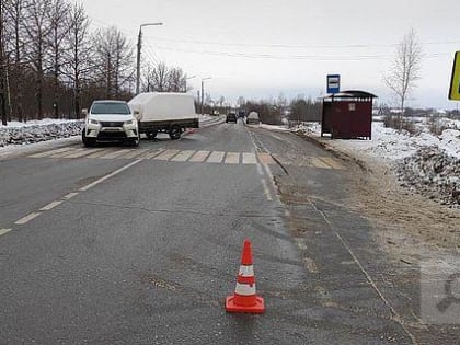 Водитель «Лексуса» едва не раздавил насмерть 8-летного ребенка на улице Водников