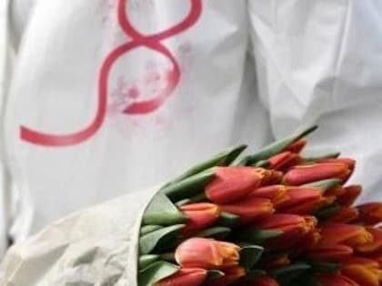 Священник разрешил православным отмечать 8 марта, но не забывать о главном…