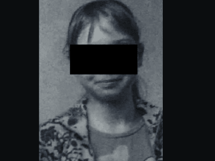 В битве за светофор на Карла Маркса новые жертвы: сегодня простились с 12-летней Катей…