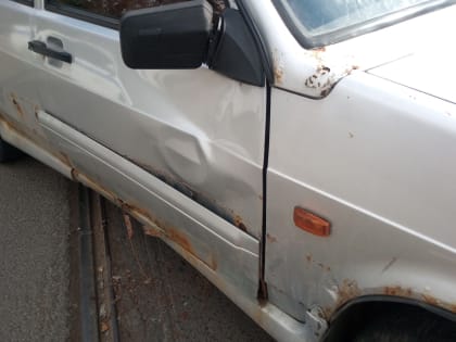 В Череповце очередной торопыга сбил девушку