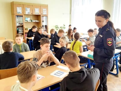 «Правовой десант» высадился во второй школе