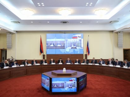 Юрий Воробьев провел заседание российско-армянской межпарламентской комиссии, посвященное развитию двустороннего научно-образовательного сотрудничества