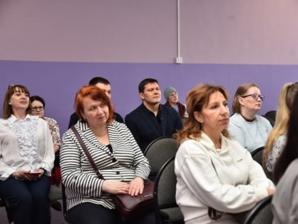 Мэр Вологды проверил организацию выборов Президента РФ на избирательных участках