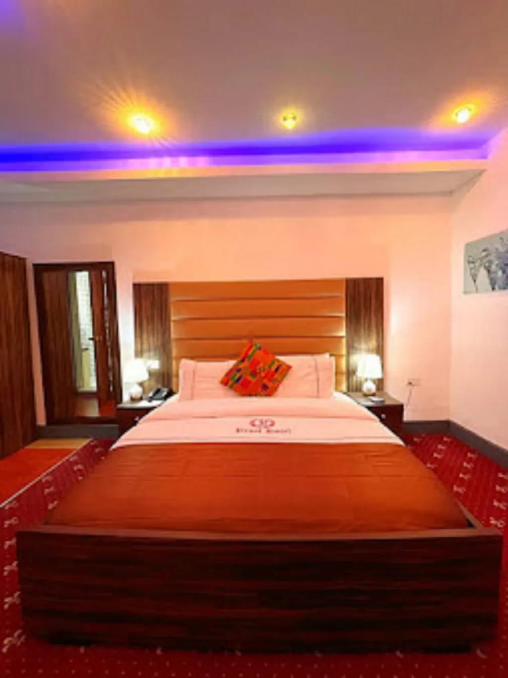 Cozy Room 1