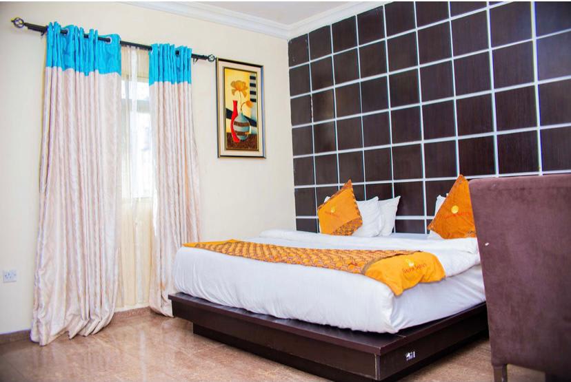 Deluxe Room 1