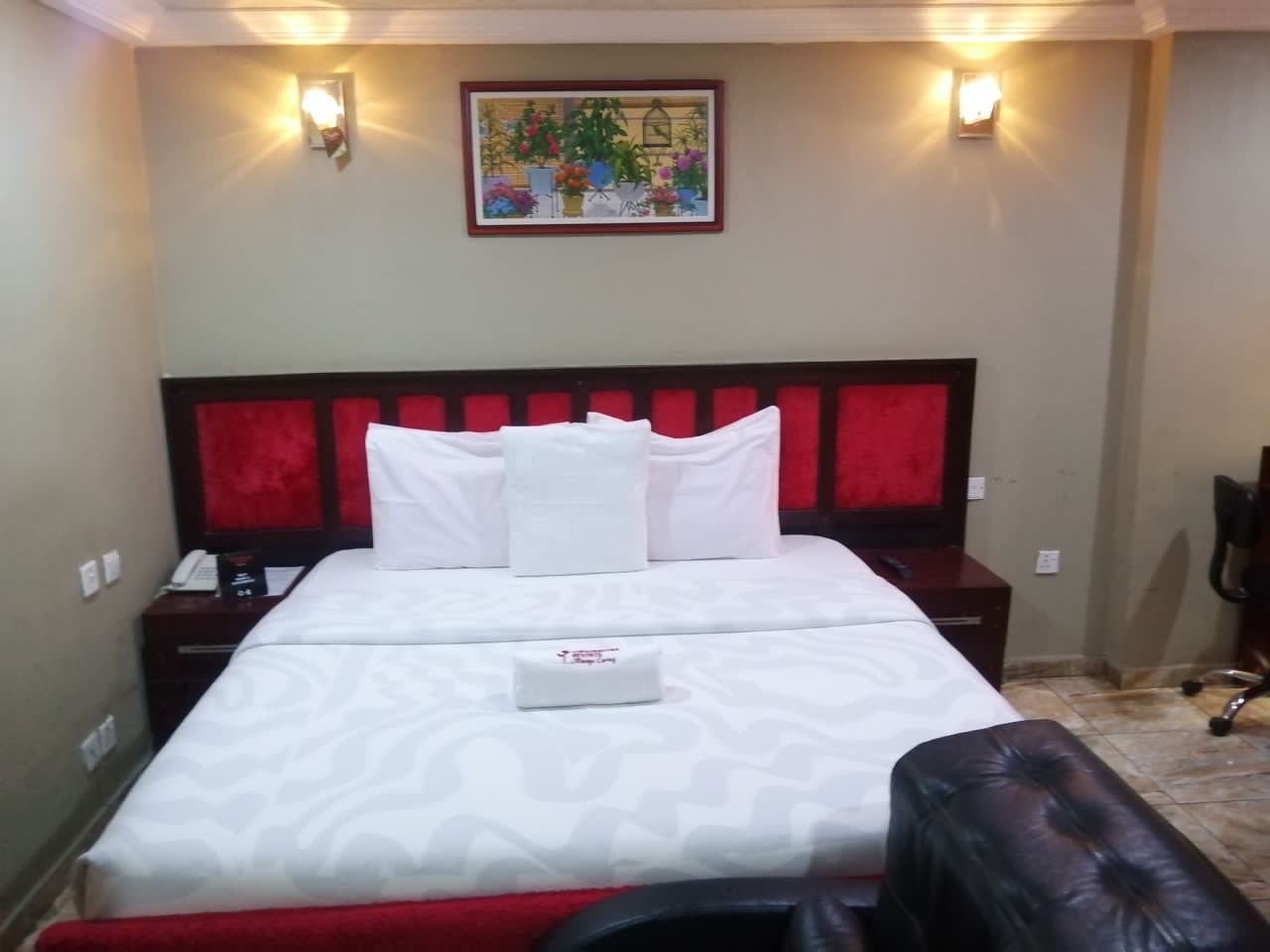 Executive Studio 1