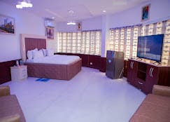 Deluxe Room 1