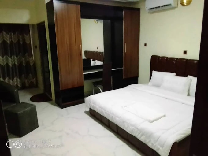 Least Room 1