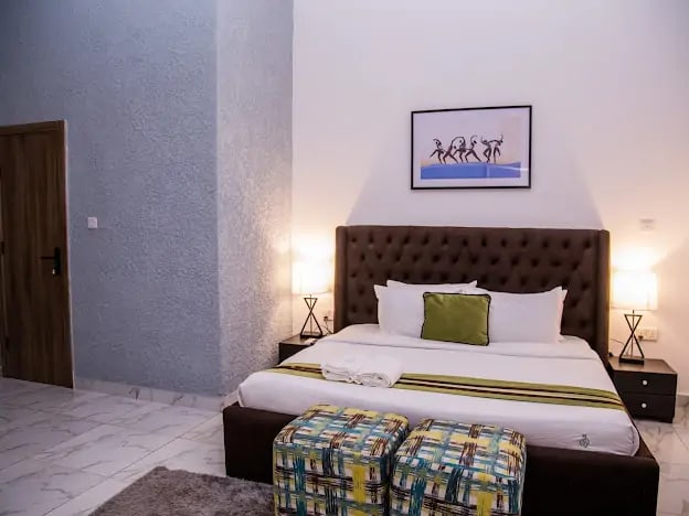 Deluxe Suite A 1