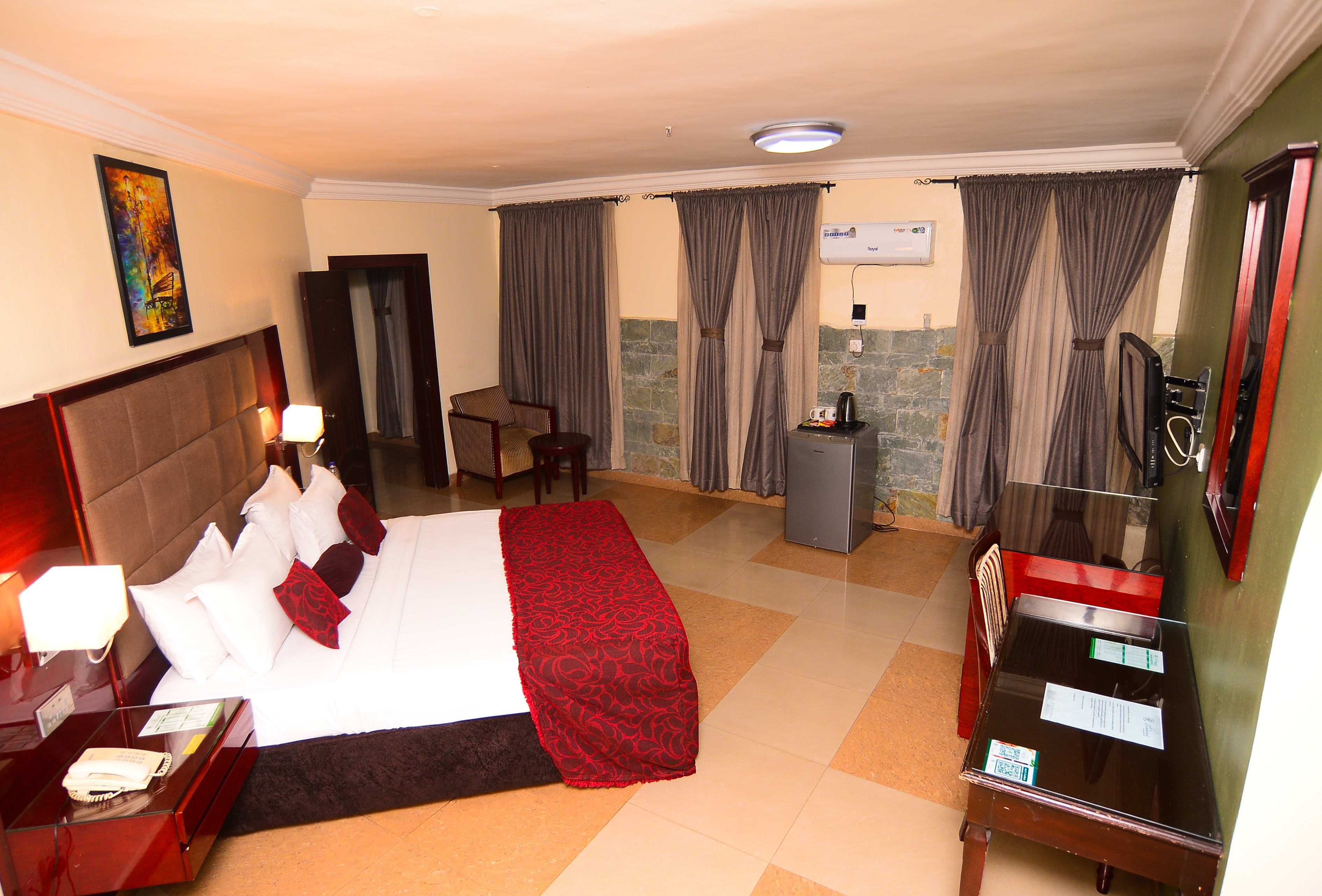 Executive Suite 1