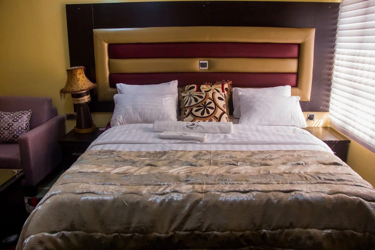 Sylva Suites 1
