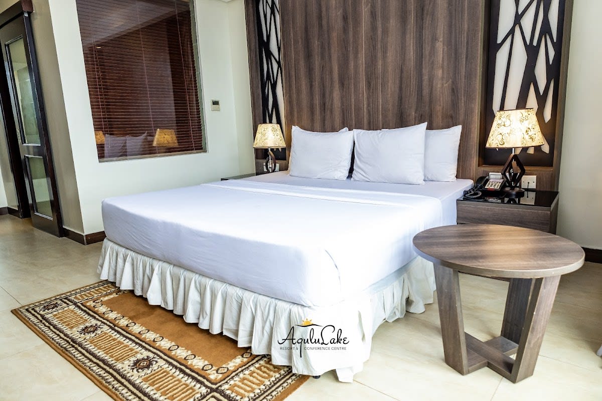 ‹› Superior Room 1