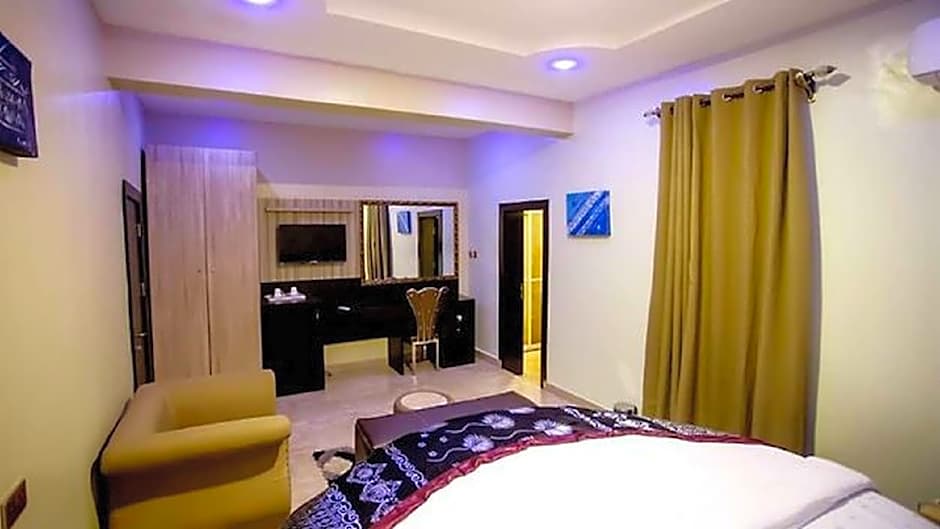 Ambassadorial Plus 1