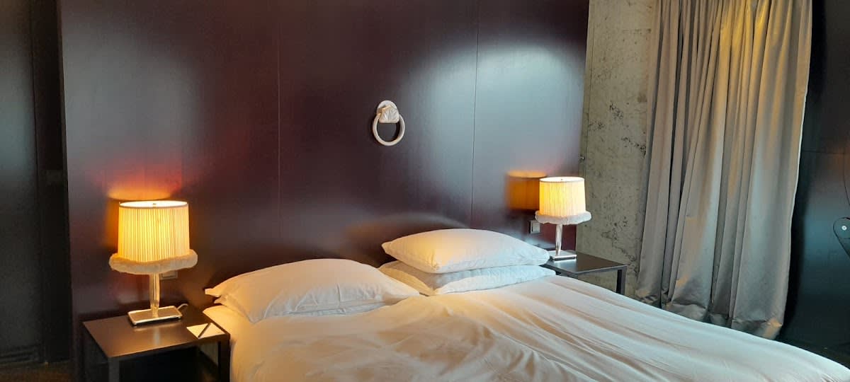 2 Bedroom Suites 1