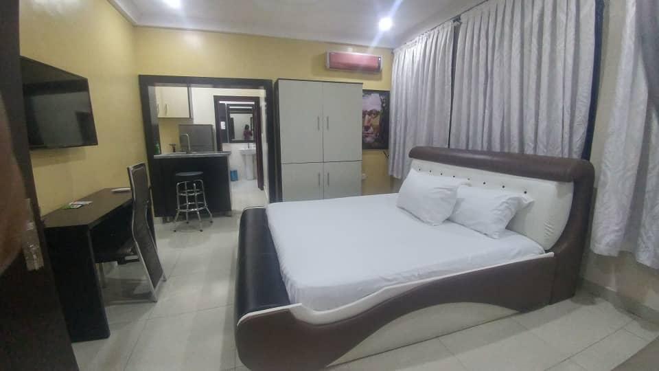 One Bedroom Apartment 1