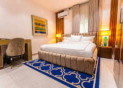 Deluxe Room 1 1