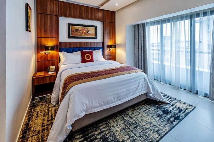 Classic Executive Suite 1